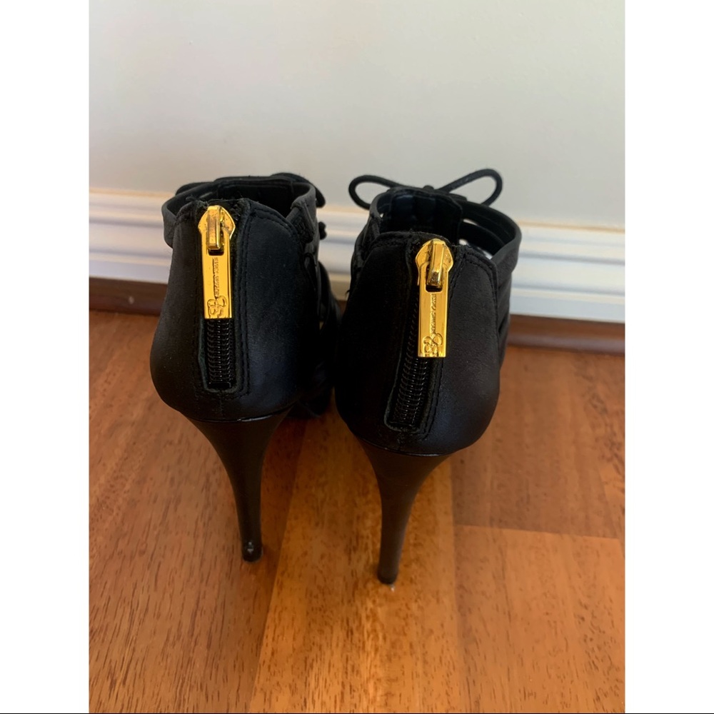 Jessica Simpson Heels - Picture 3 of 5